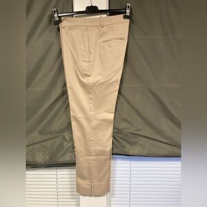 Ann Taylor Tan Khaki Cropped Pants (*small ink mark on front) - Size 4